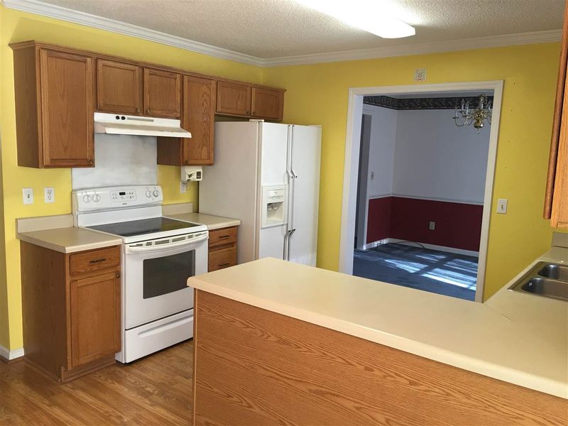 5600 Brookshadow Dr, Raleigh, NC 27610