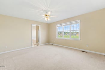 5600 Cardinal Landing Dr, Raleigh, NC 27603