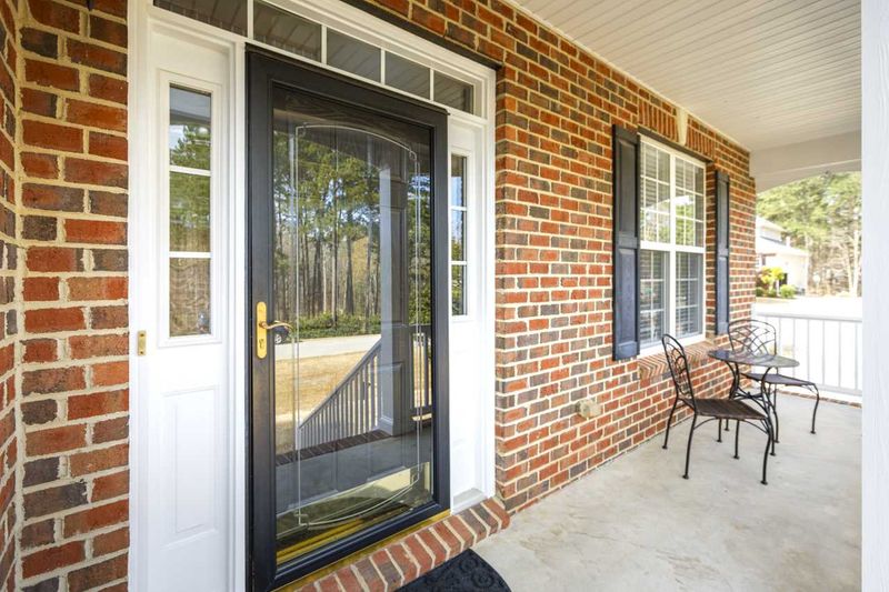 5600 Monarch Birch Dr, Apex, NC 27539