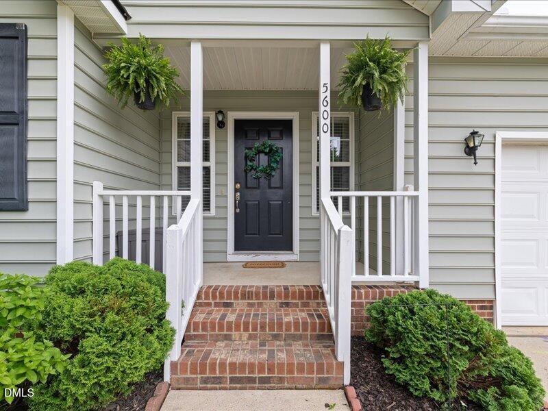 5600 Rolling Ct, Raleigh, NC 27616