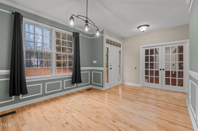 5600 Thornburg Dr, Wake Forest, NC 27587