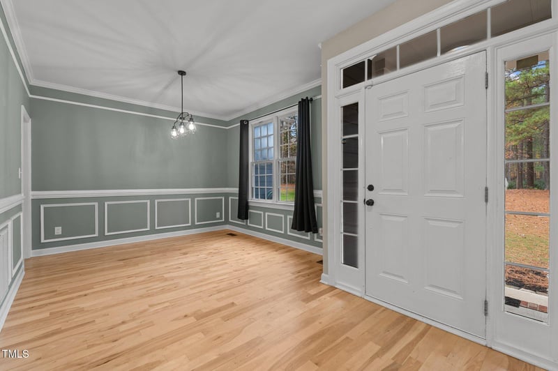 5600 Thornburg Dr, Wake Forest, NC 27587