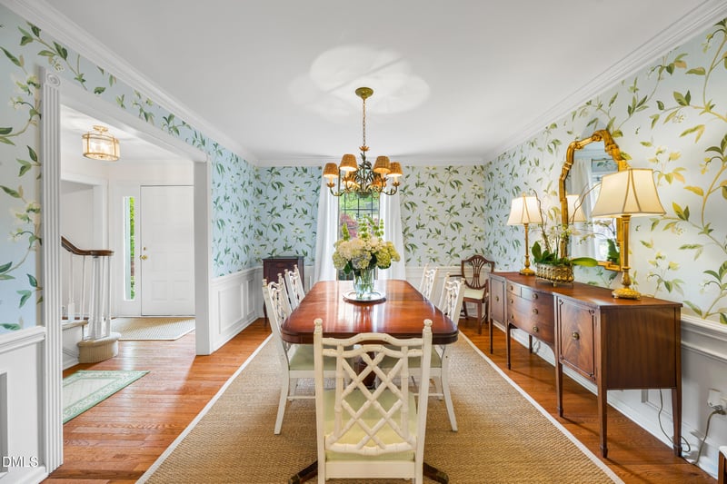 5601 N Hills Dr, Raleigh, NC 27612