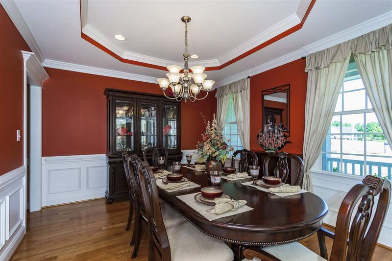 5601 Paintbrush Ct, Holly Springs, NC 27540