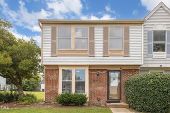 5602 Bringle Ct, Raleigh, NC 27610
