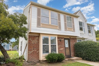 5602 Bringle Ct, Raleigh, NC 27610