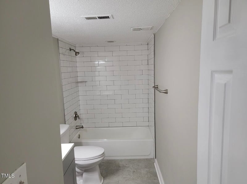 5602 Falls Of Neuse Rd, Raleigh, NC 27609