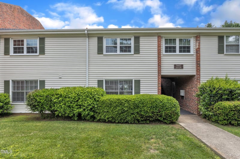 5602 Falls Of Neuse Rd, Raleigh, NC 27609