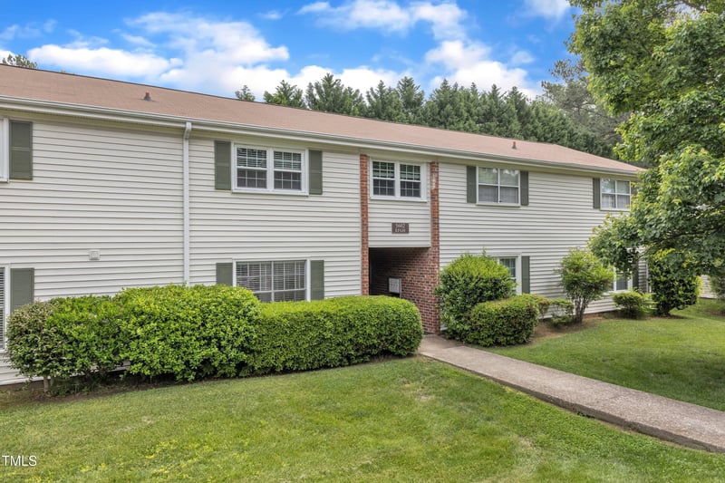 5602 Falls Of Neuse Rd, Raleigh, NC 27609