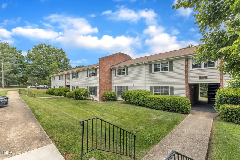 5602 Falls Of Neuse Rd, Raleigh, NC 27609