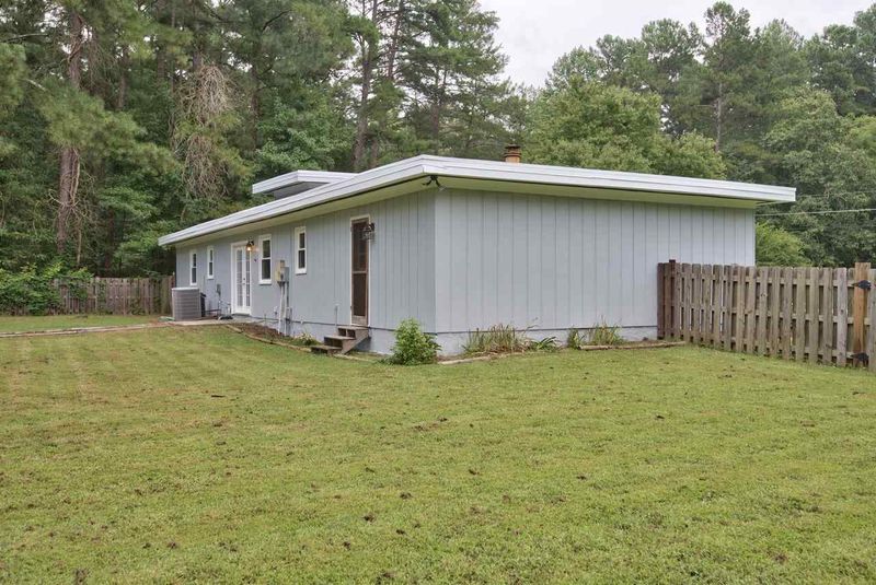 5603 Bobcat Rd, Chapel Hill, NC 27516