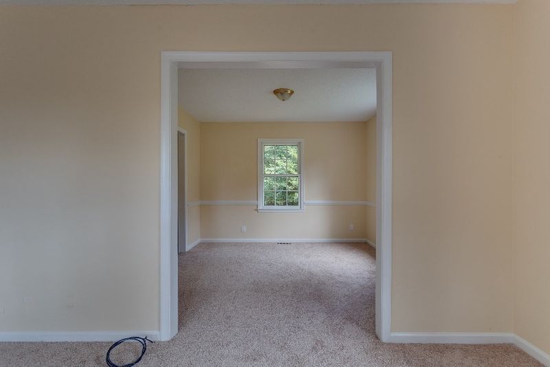 5603 Old Greensboro Rd, Chapel Hill, NC 27516