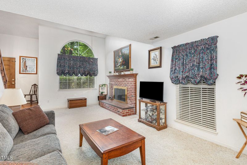 5604 Blacket Ct, Raleigh, NC 27604