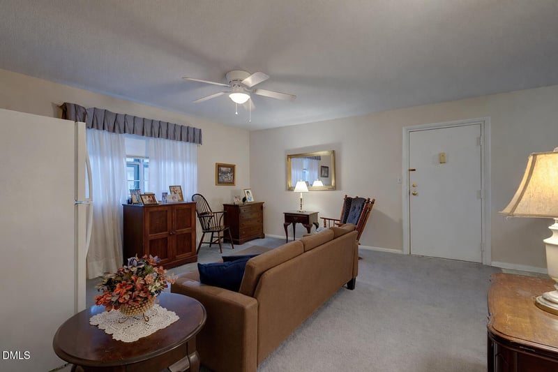 5604 Falls Of Neuse Rd, Raleigh, NC 27609