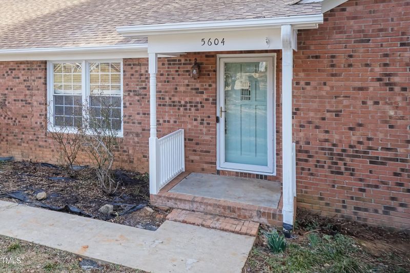 5604 Genesee Dr, Durham, NC 27712