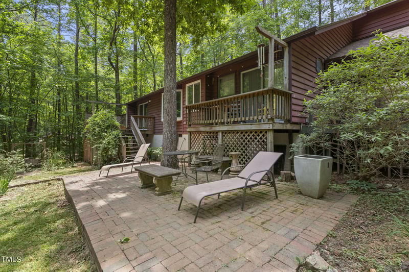 5604 Hideaway Dr, Chapel Hill, NC 27516
