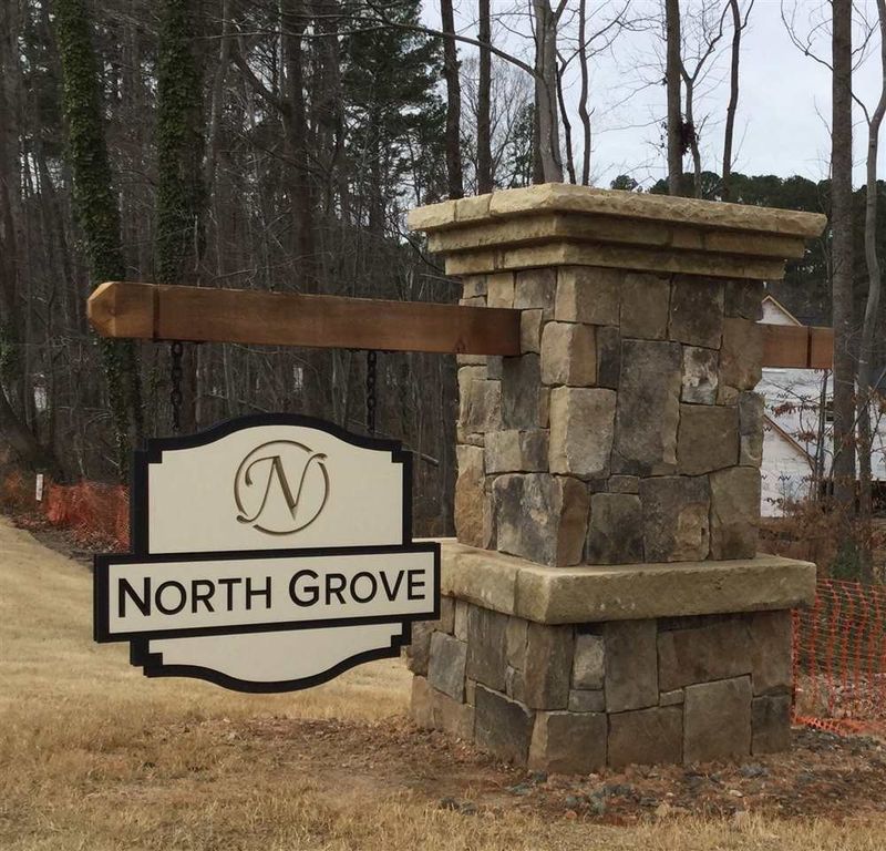 5605 Norcrest St #8, Raleigh, NC 27612