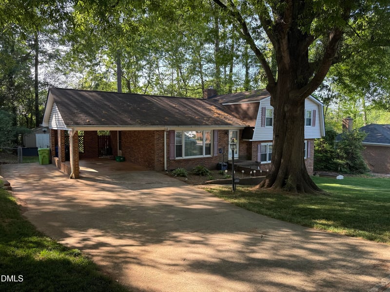 5605 North Hills Dr, Raleigh, NC 27612