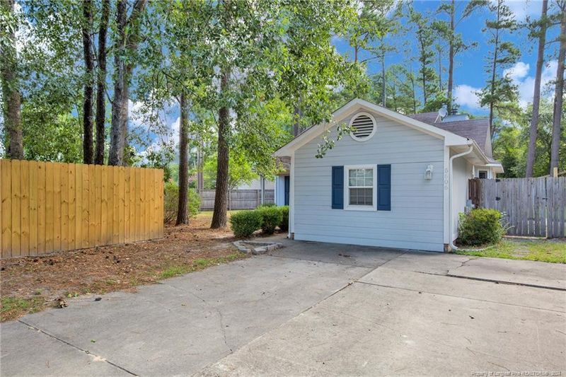 5606 Planters Pl, Hope Mills, NC 28348