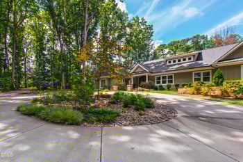 5607 Lambshire Dr, Raleigh, NC 27612