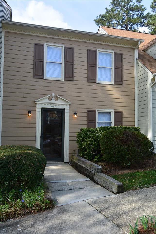 5607 Split Oak Way, Raleigh, NC 27609