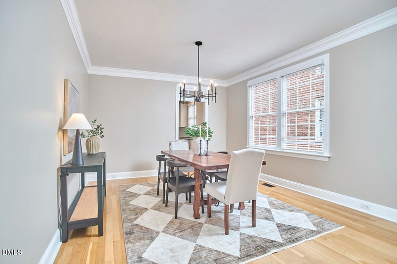 5608 Bennettwood Ct, Raleigh, NC 27612