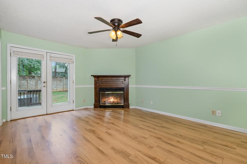 5608 Kimsey Ct, Raleigh, NC 27606