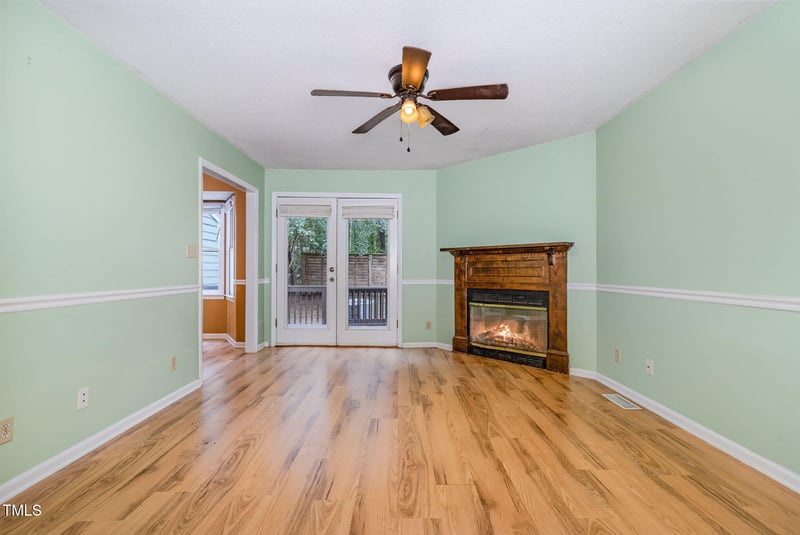 5608 Kimsey Ct, Raleigh, NC 27606