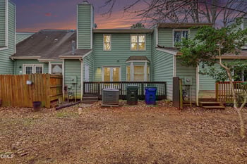 5608 Kimsey Ct, Raleigh, NC 27606