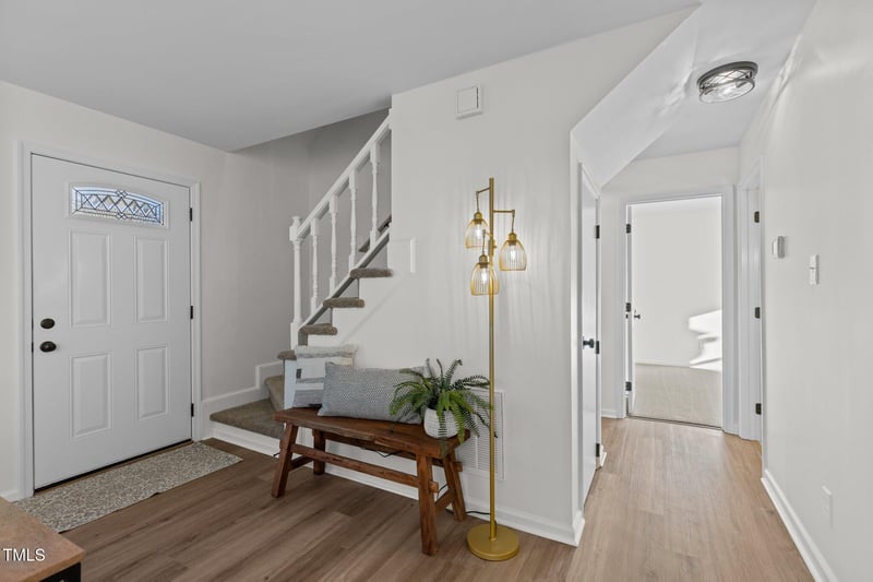 5608 Meadow Rn, Knightdale, NC 27545