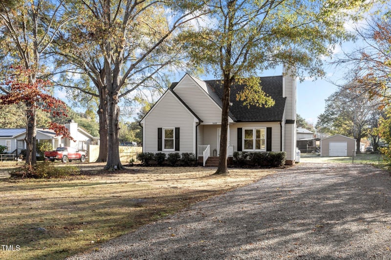 5608 Meadow Rn, Knightdale, NC 27545