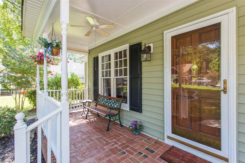 5608 Preston Pl, Raleigh, NC 27604