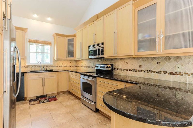 5608 Preston Pl, Raleigh, NC 27604