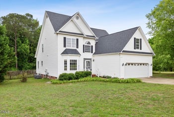 5608 Scottish Hills Dr, Holly Springs, NC 27540