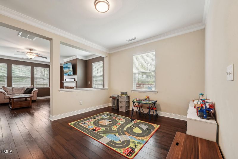5608 Spring Glen Ln, Raleigh, NC 27616