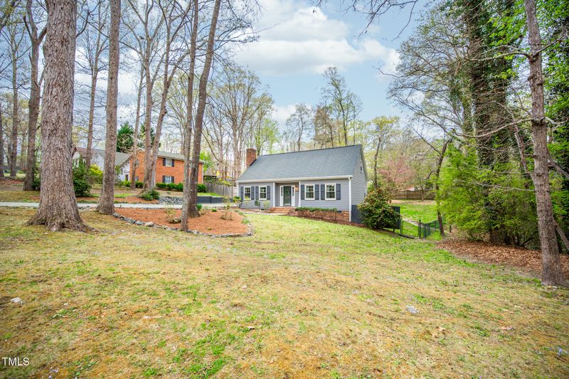 5608 Ventura Dr, Durham, NC 27712