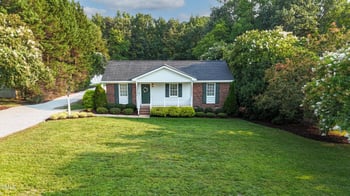 5609 Alta Vista Ct, Raleigh, NC 27610