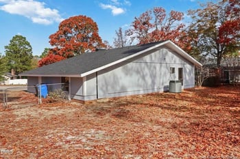 5609 Bowman Ct, Fayetteville, NC 28304