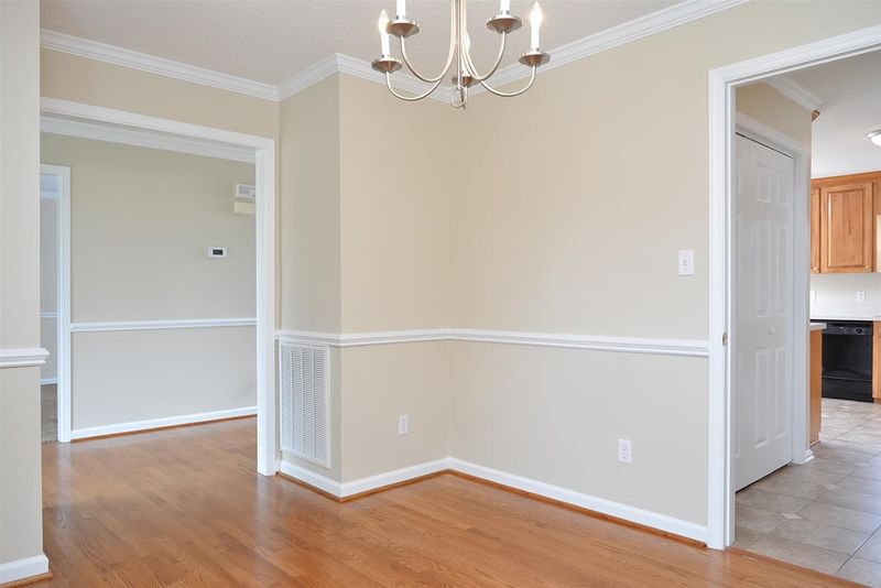 5609 Cardinal Landing Dr, Raleigh, NC 27603