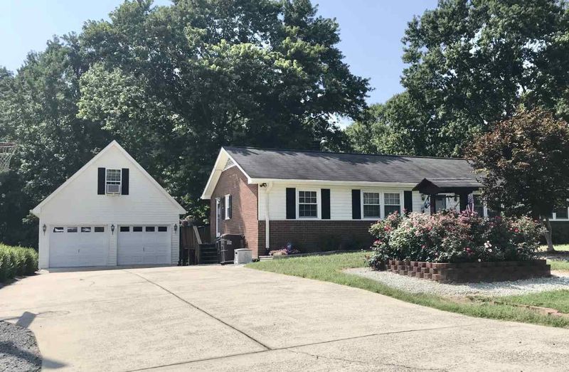 5609 Claremore Dr, Durham, NC 27712