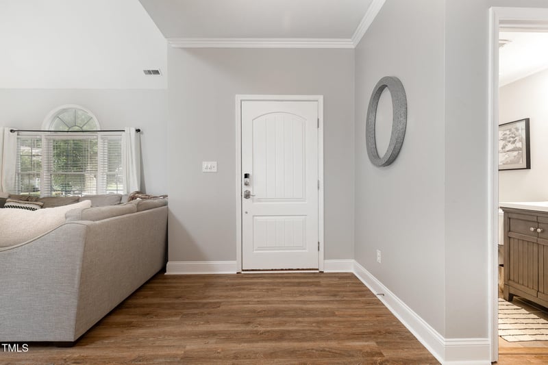 5609 Edgebury Rd, Raleigh, NC 27613