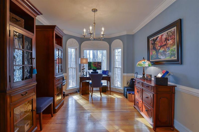 5609 N Hawthorne Way, Raleigh, NC 27613