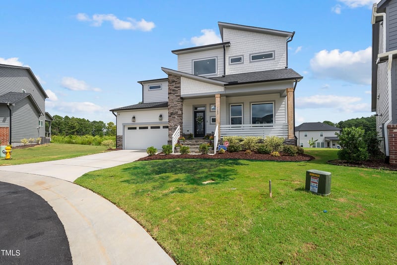 5609 Horsewalk Cir, Raleigh, NC 27606