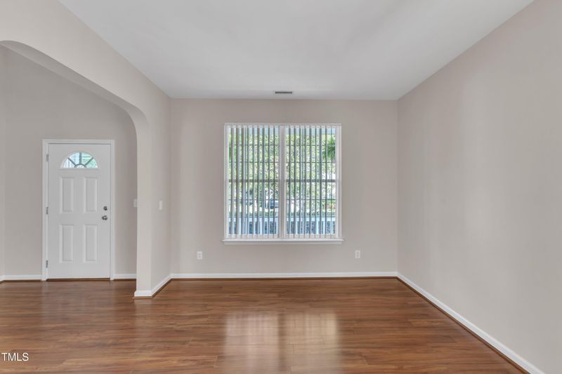 5609 Severn Grove Dr, Durham, NC 27703