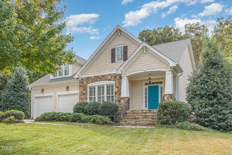 561 Wimbleton Dr, Raleigh, NC 27609