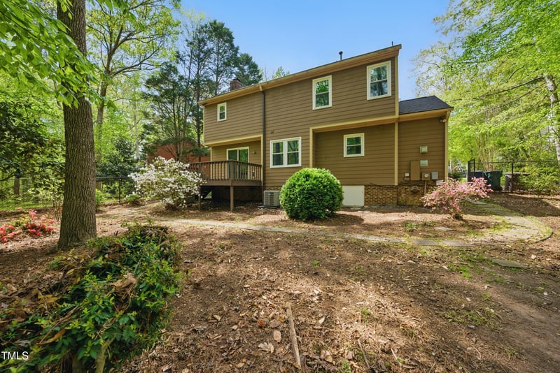 5610 Frenchmans Creek Dr, Durham, NC 27713