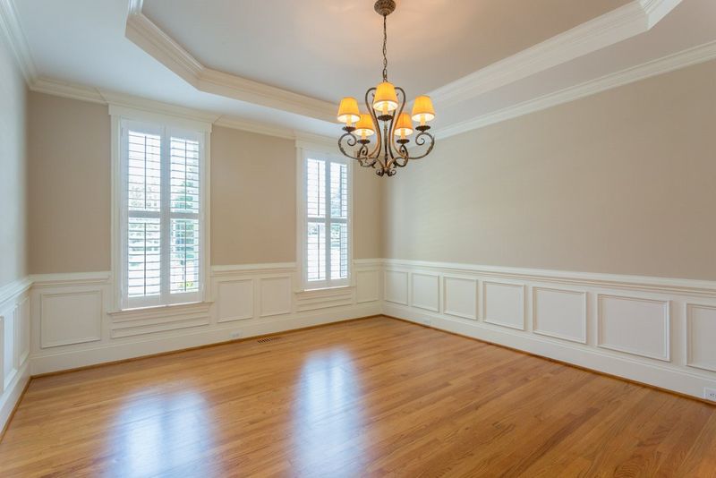 5610 Highcroft Dr, Cary, NC 27519