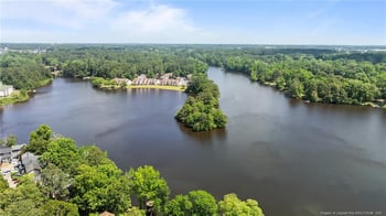 5610 Waters Edge Dr, Fayetteville, NC 28314