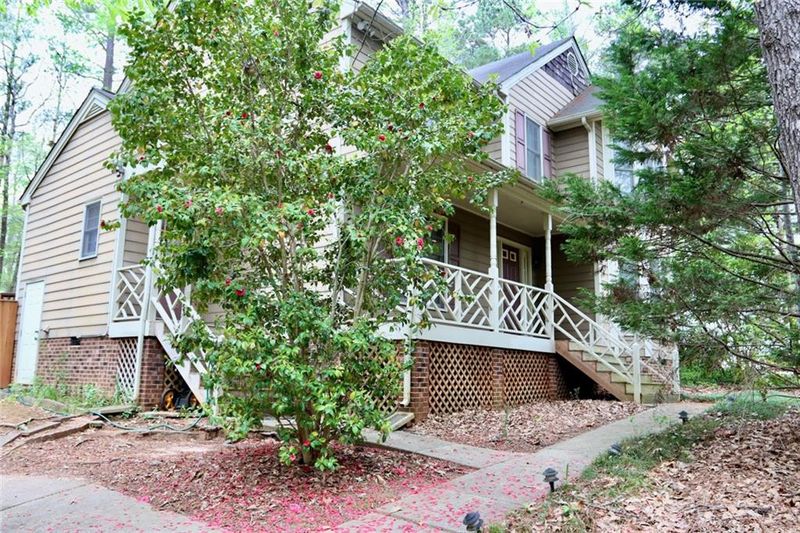 5611 Frenchmans Creek Dr, Durham, NC 27713