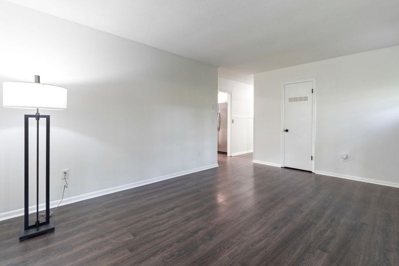 5611 Willow Dr, Durham, NC 27712